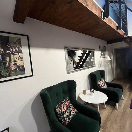 Jokai Apartman Révkomárom Kültér fotó