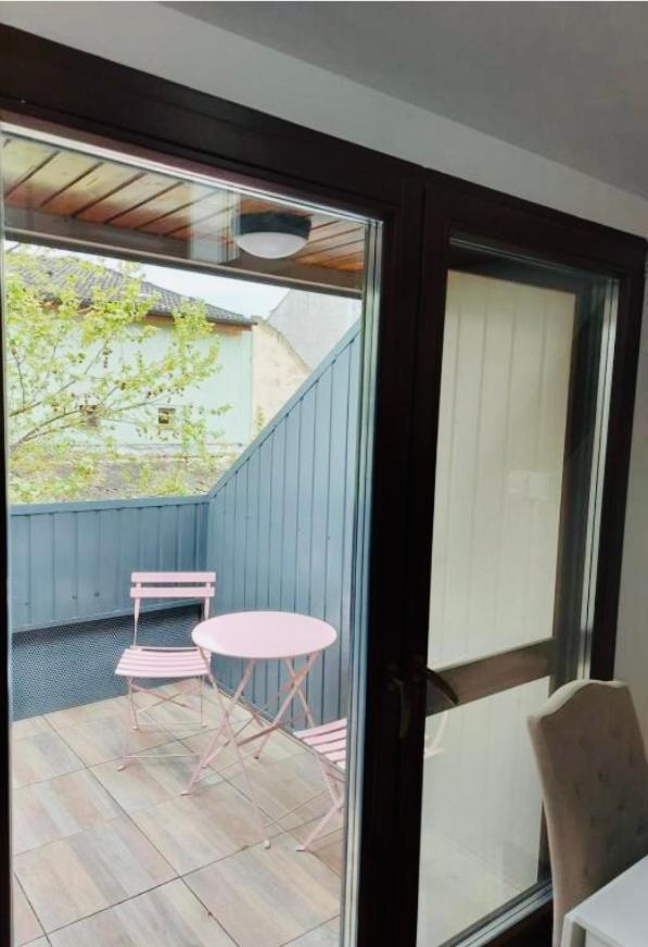 Jokai Apartman Révkomárom Kültér fotó