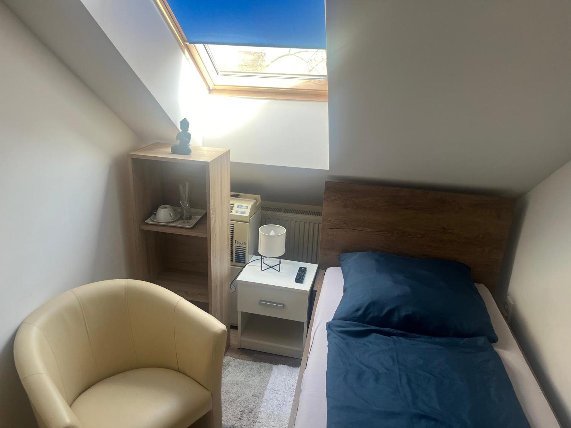 Jokai Apartman Révkomárom Kültér fotó